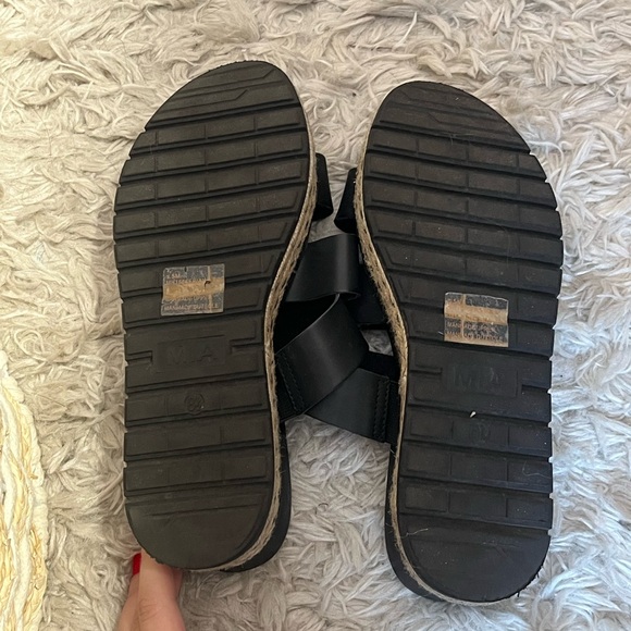 MIA Women’s Black Strappy Platform Sandals with Jute Detailing Size 8.5 - Picture 9 of 10